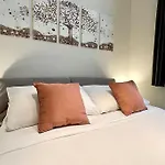Marghera - Fiera Netflix & Wifi 10 Min To Duomo